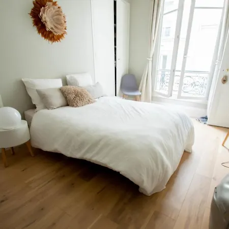 Spacious Apt Near Montmartre アパート